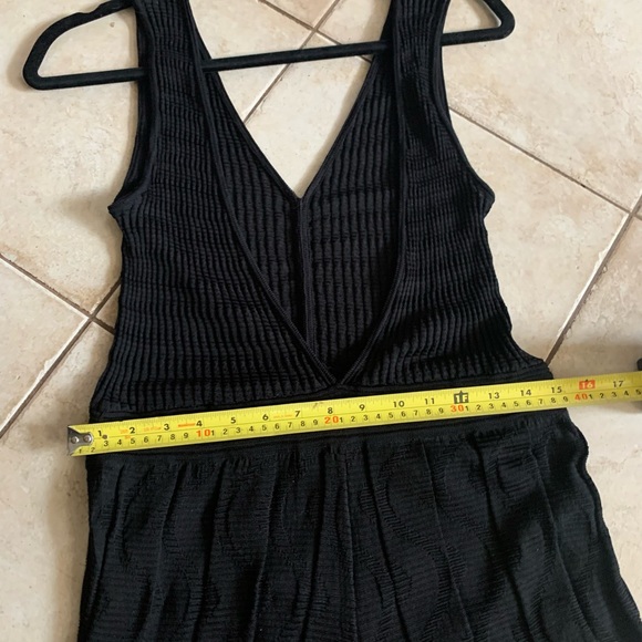 M Missoni Solid knit V-neck jumpsuit with a-line silhouette.Size 46It,US10. NWOT - Picture 15 of 16